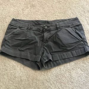 Gray shorts
